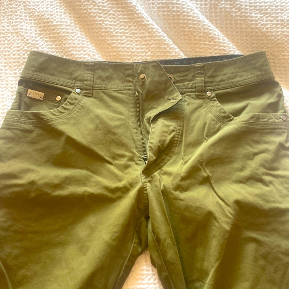 Worn only a few times in good shape